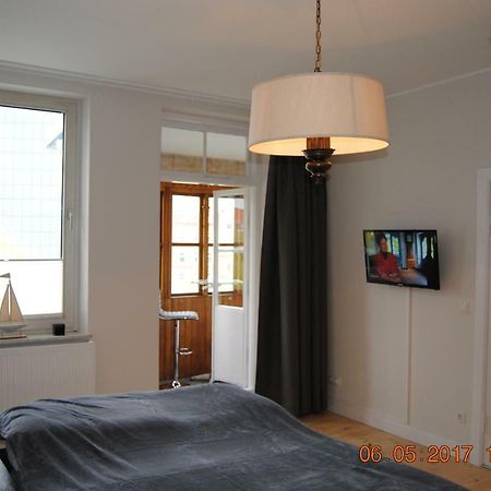 Ruhige Ferienwohnung in der City Kiel Exterior foto