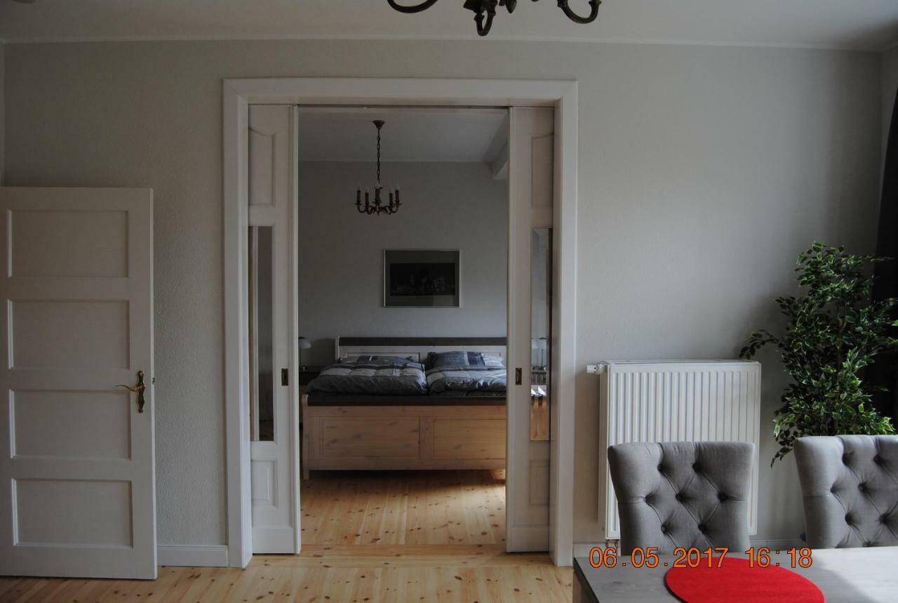 Ruhige Ferienwohnung in der City Kiel Exterior foto
