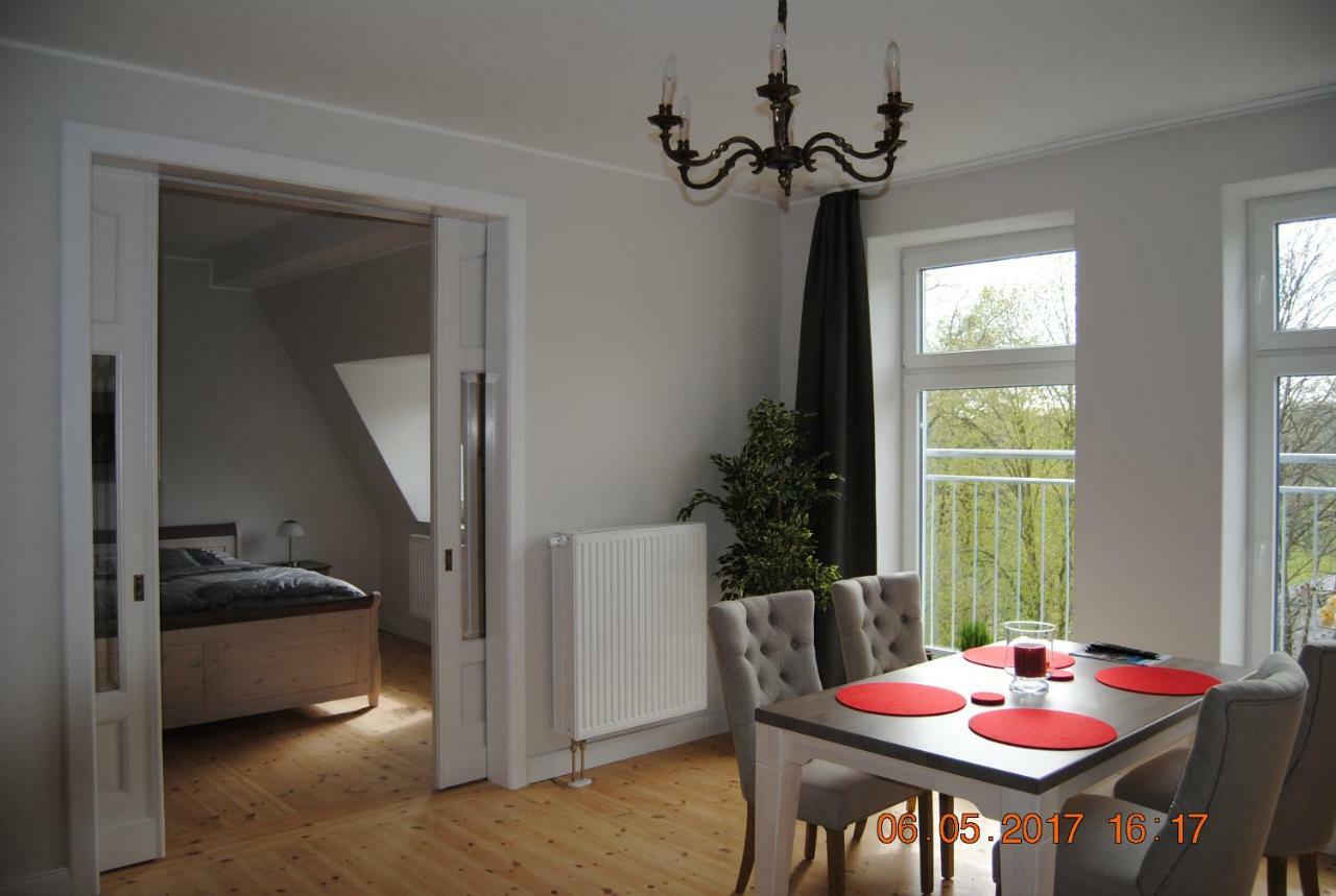 Ruhige Ferienwohnung in der City Kiel Exterior foto